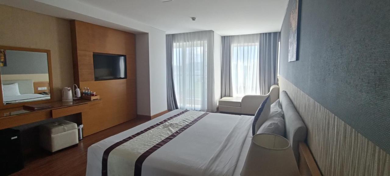 Отель Dendro Gold 4*