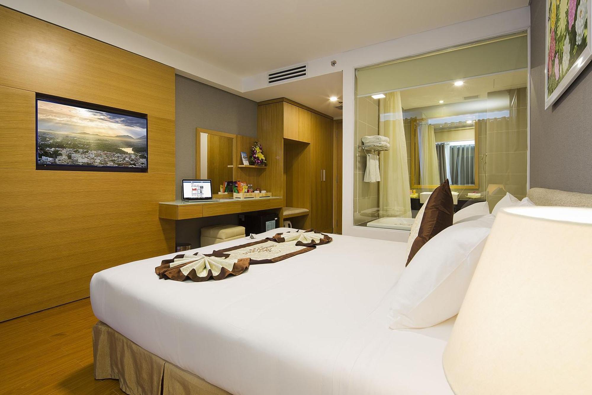 Khách sạn Dendro Gold